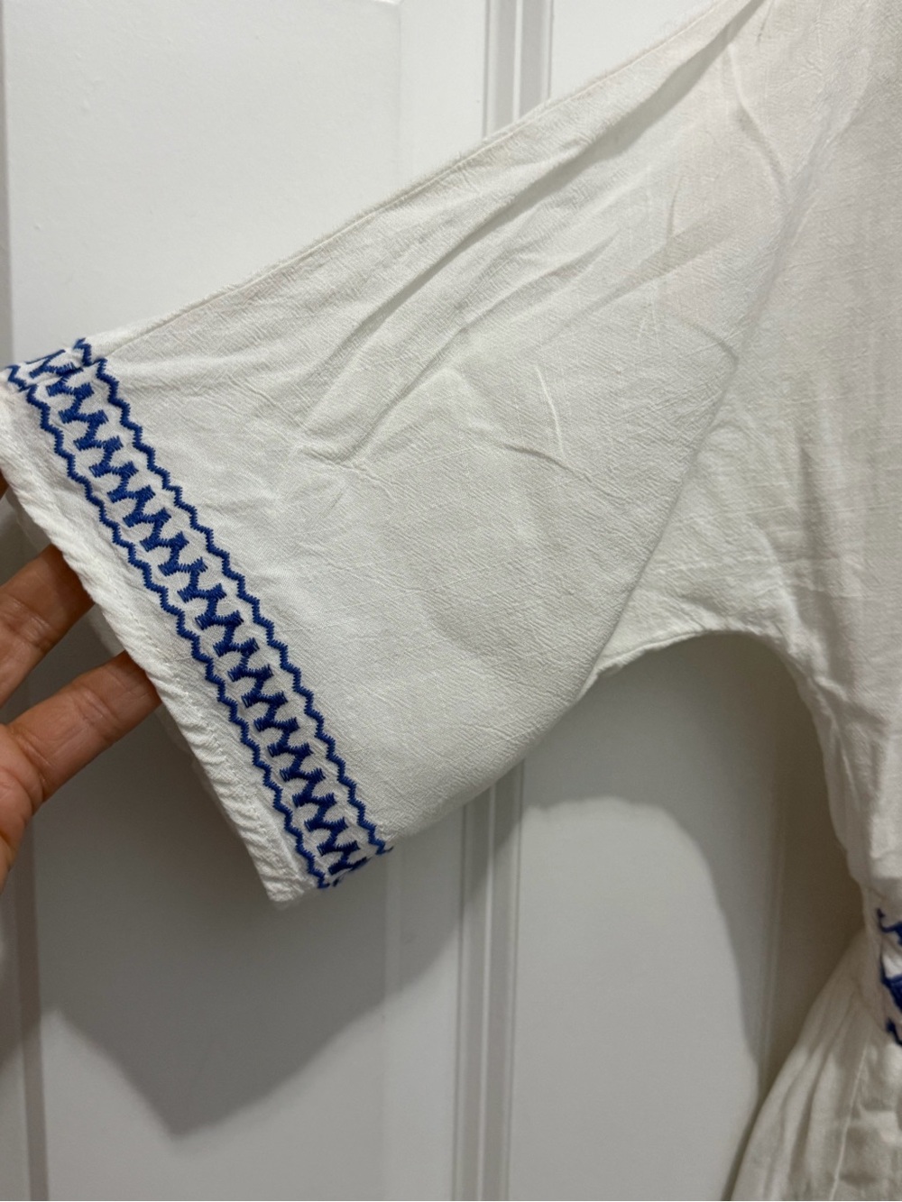 Lulu's White Mini Dress with Blue Embroidered Trim - Gone to Greece size large - Picture 5 of 7